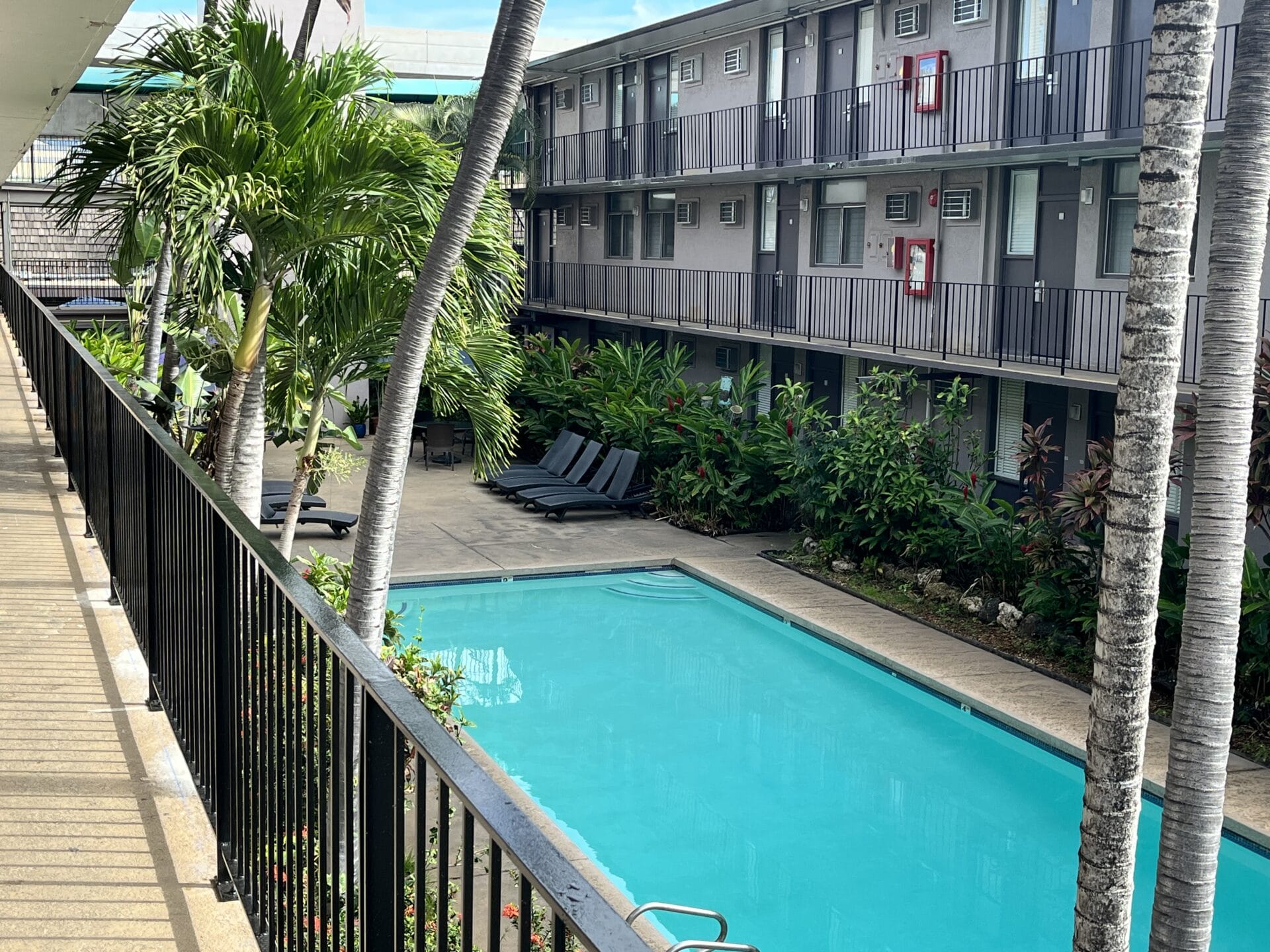 Stay & Save At Pacific Marina Inn In Honolulu